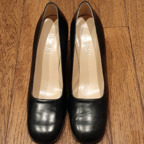 Shoes - Picture 1 of 4